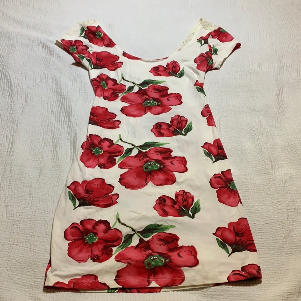 Wet seal flower dress🌺